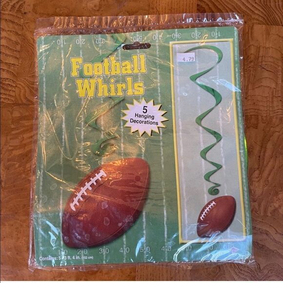 🎃 FOOTBALL PARTY Whirlywig Decoration! - Picture 5 of 5